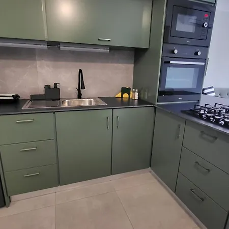 Hanapartment 3 Bed Апартаменты *