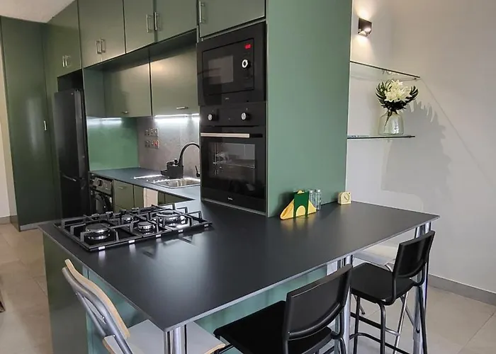 Hanapartment 3 Bed Lejlighed